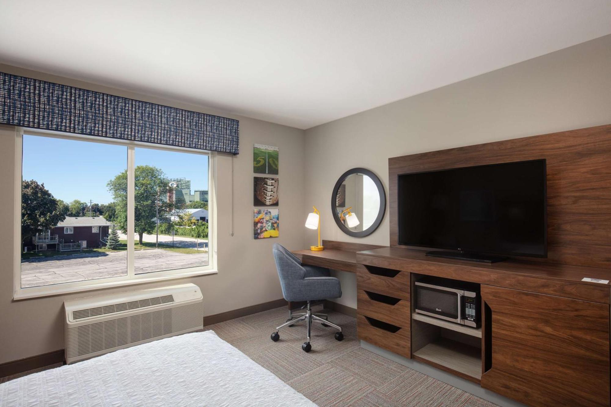 Hampton Inn Green Bay Stadium, Wi Exterior photo