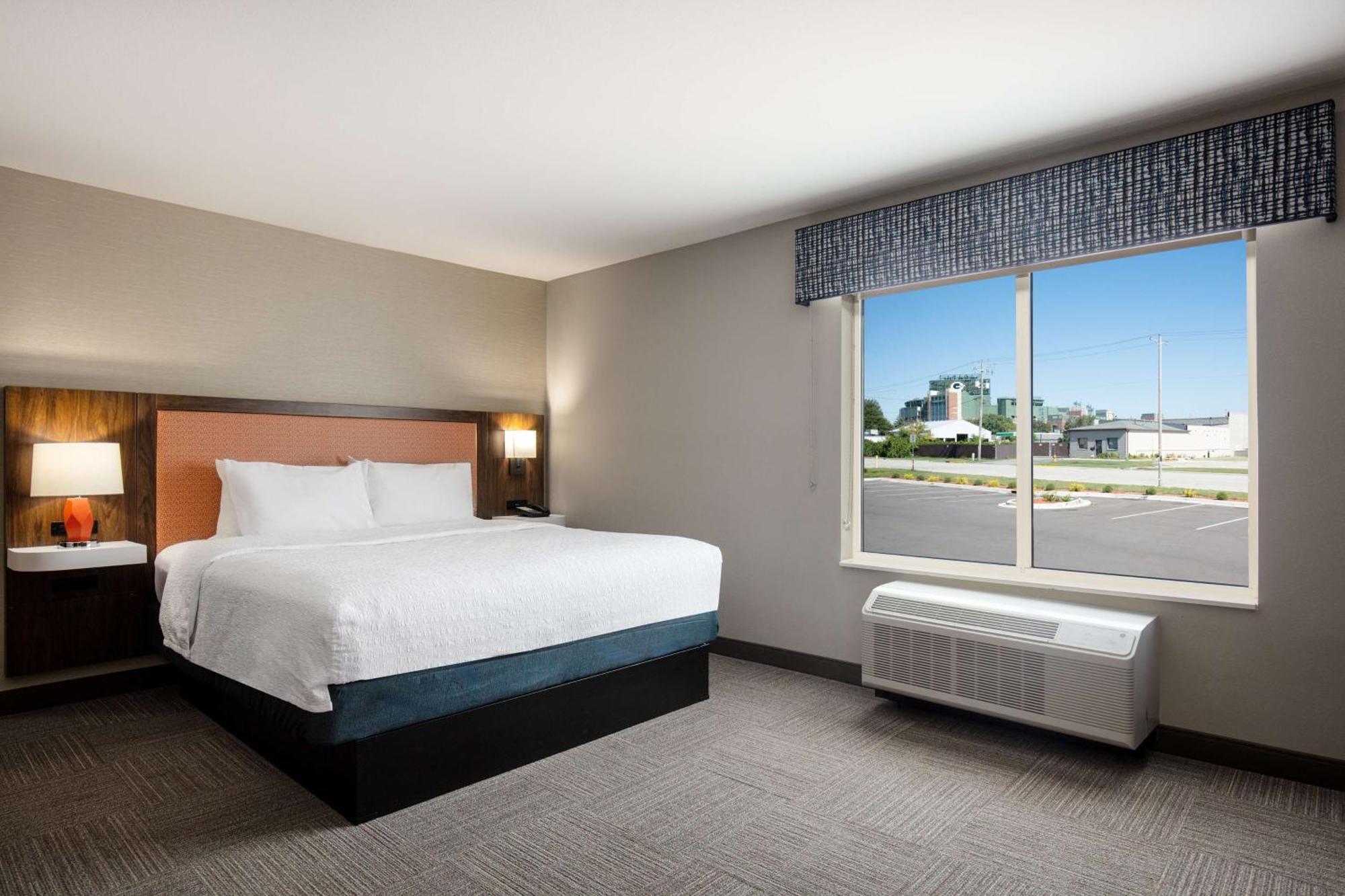 Hampton Inn Green Bay Stadium, Wi Exterior photo