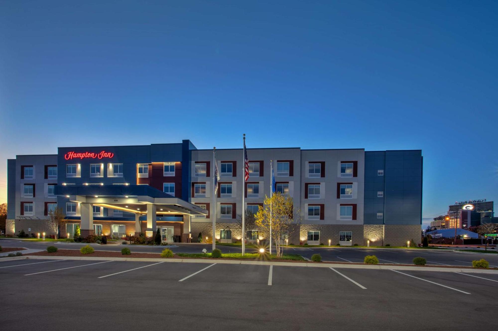 Hampton Inn Green Bay Stadium, Wi Exterior photo